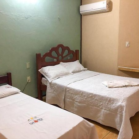 Ilha Praia Hotel Камосим Екстериор снимка