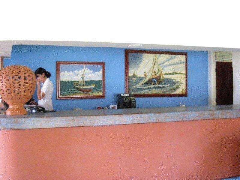Ilha Praia Hotel Камосим Екстериор снимка
