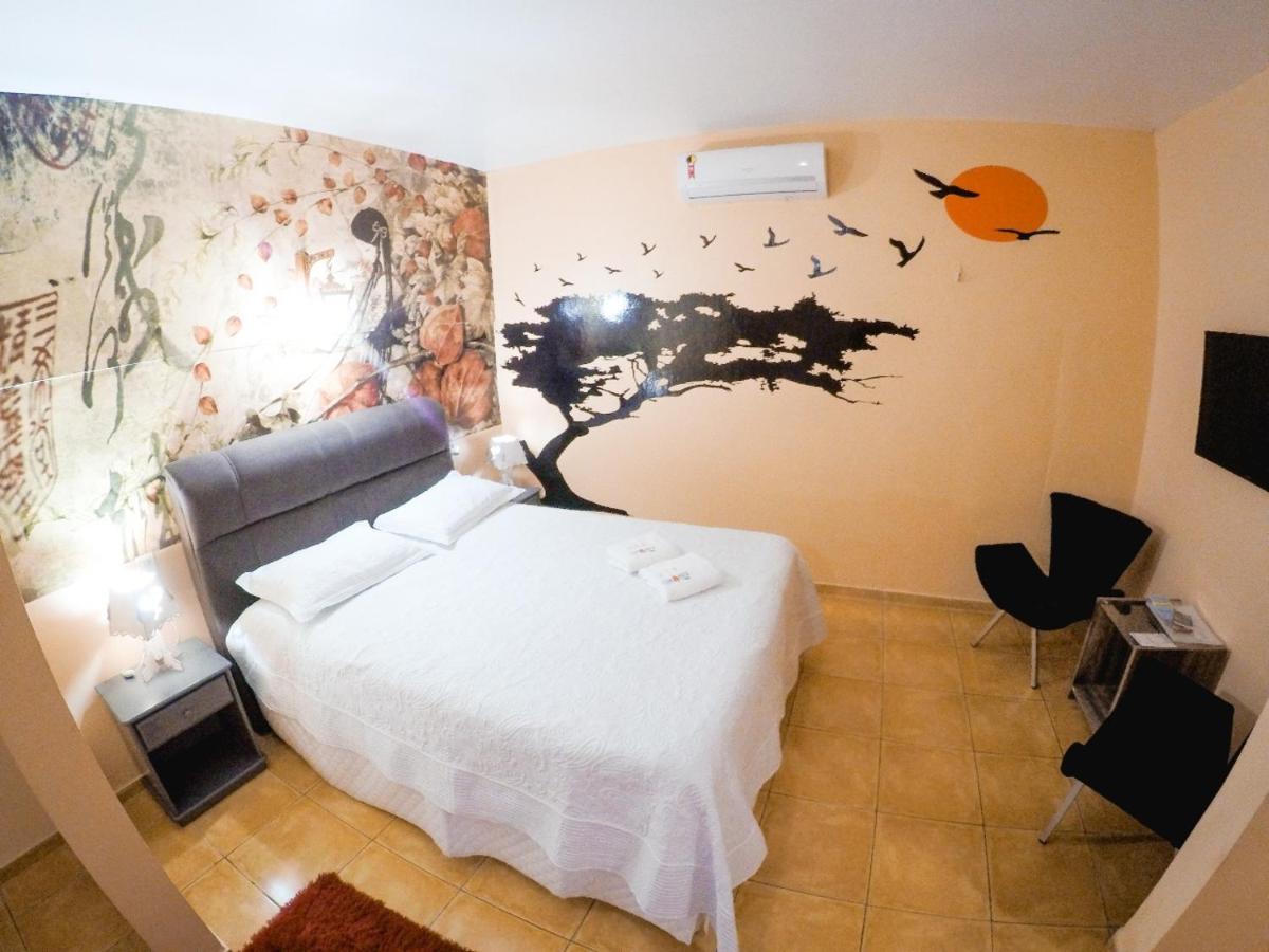 Ilha Praia Hotel Камосим Екстериор снимка