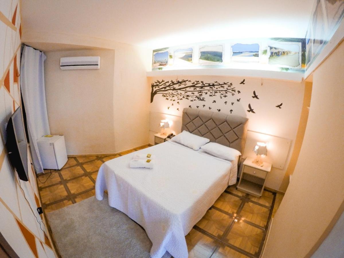 Ilha Praia Hotel Камосим Екстериор снимка